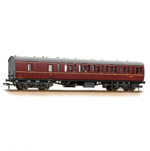 34-630A Bachmann BR MK1 Suburban 2nd Brake Maroon